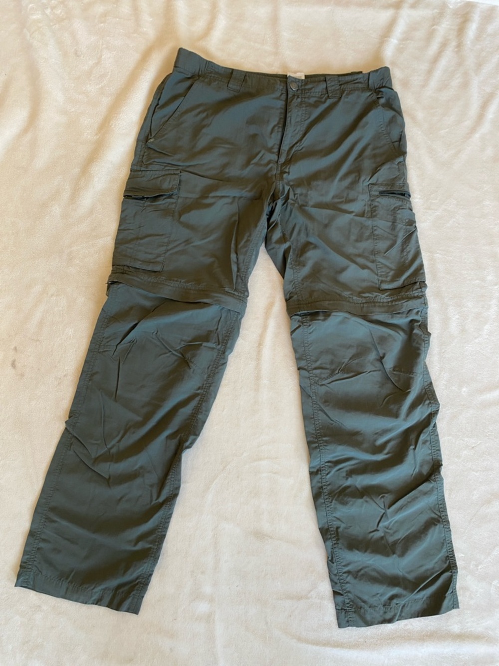 Columbia Men's Dark Olive Convertible Cargo Pants